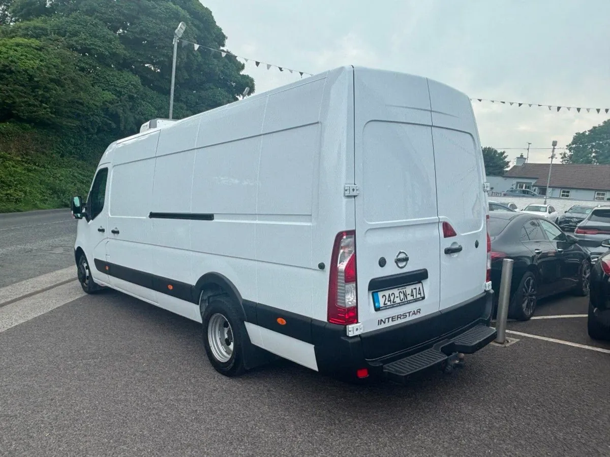 Nissan Interstar L4H2 FRIDGE VAN 3500KG GVW TWIN W - Image 3