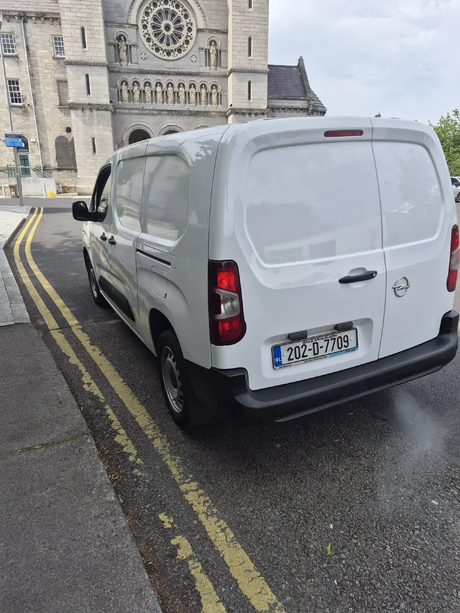 Opel Combo 2020 - Image 3
