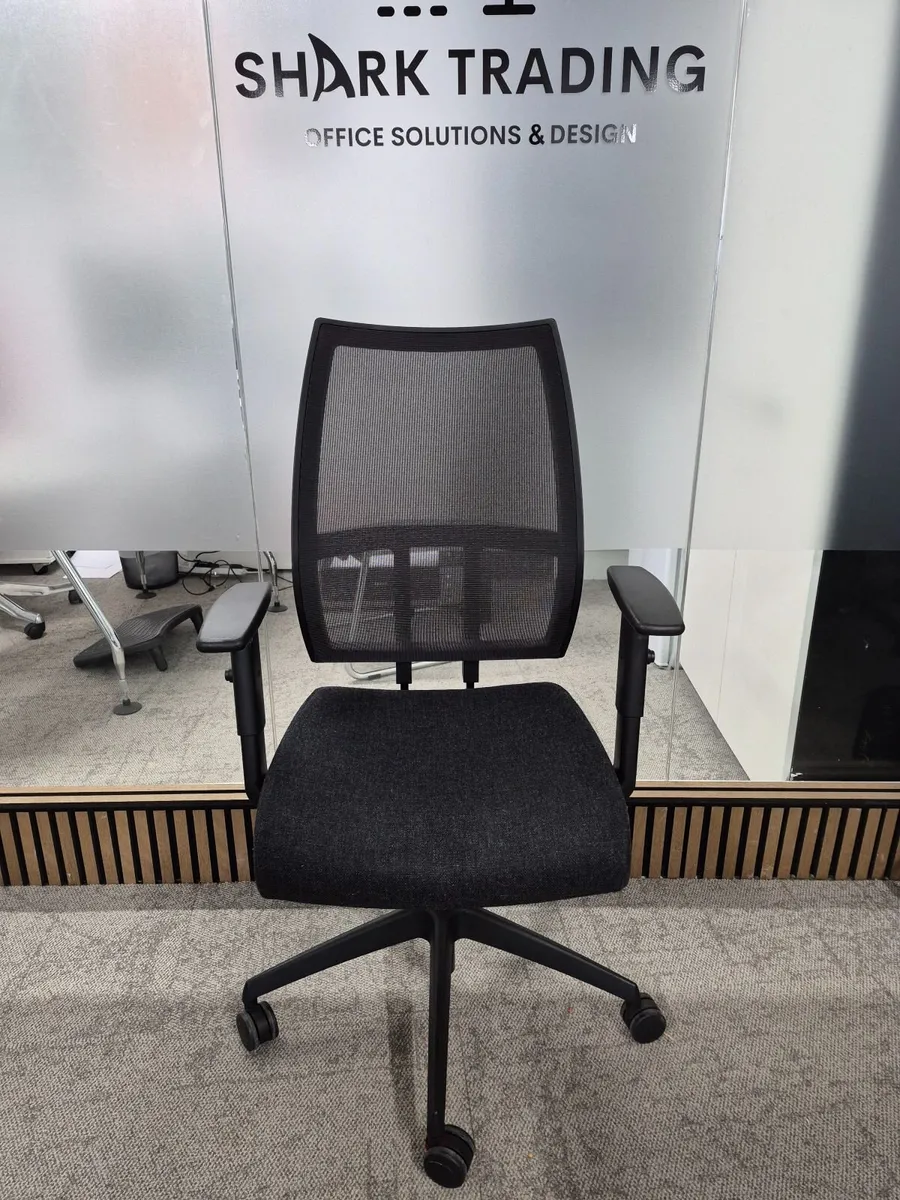 Office Swivel Chairs - Image 4
