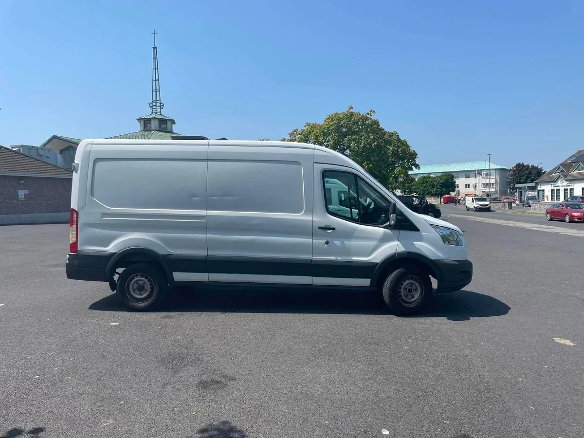 Ford Transit 2015 - Image 1