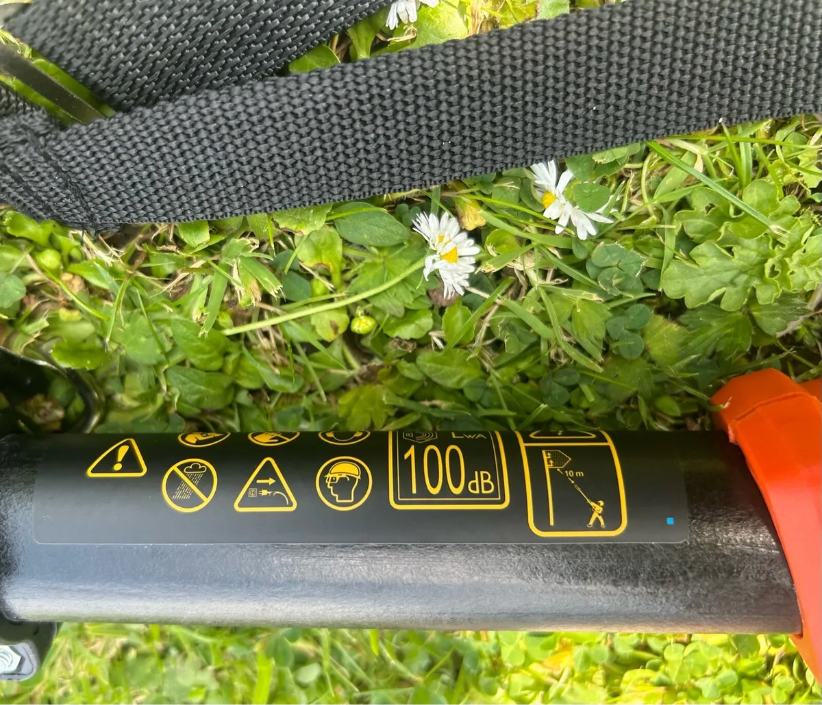 Black & Decker aPH5551 pole hedge trimmer cutter - Image 2