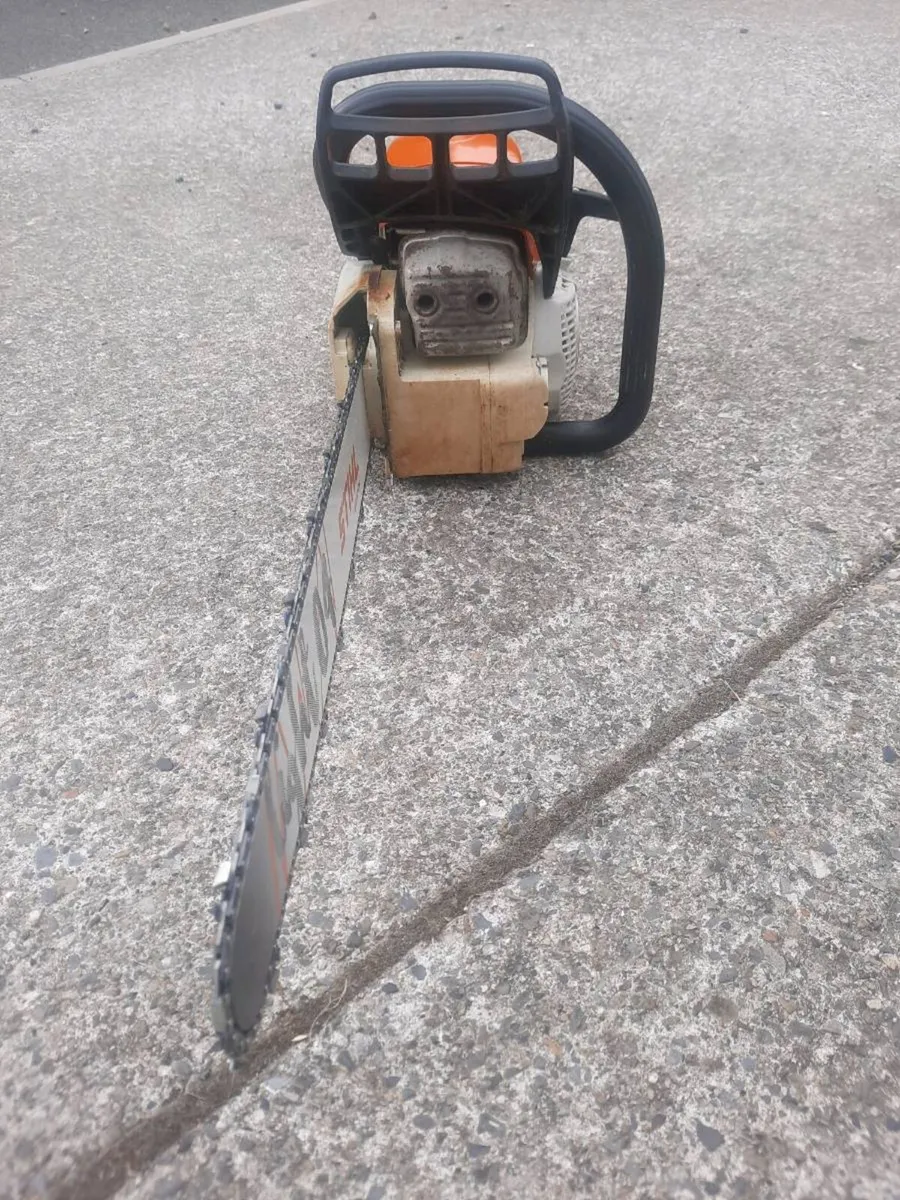 Stihl MS271c chainsaw - Image 2