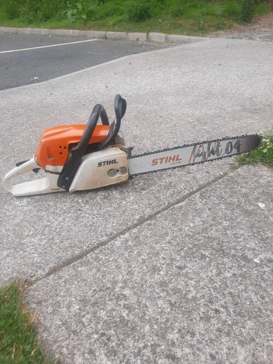 Stihl MS271c chainsaw - Image 3