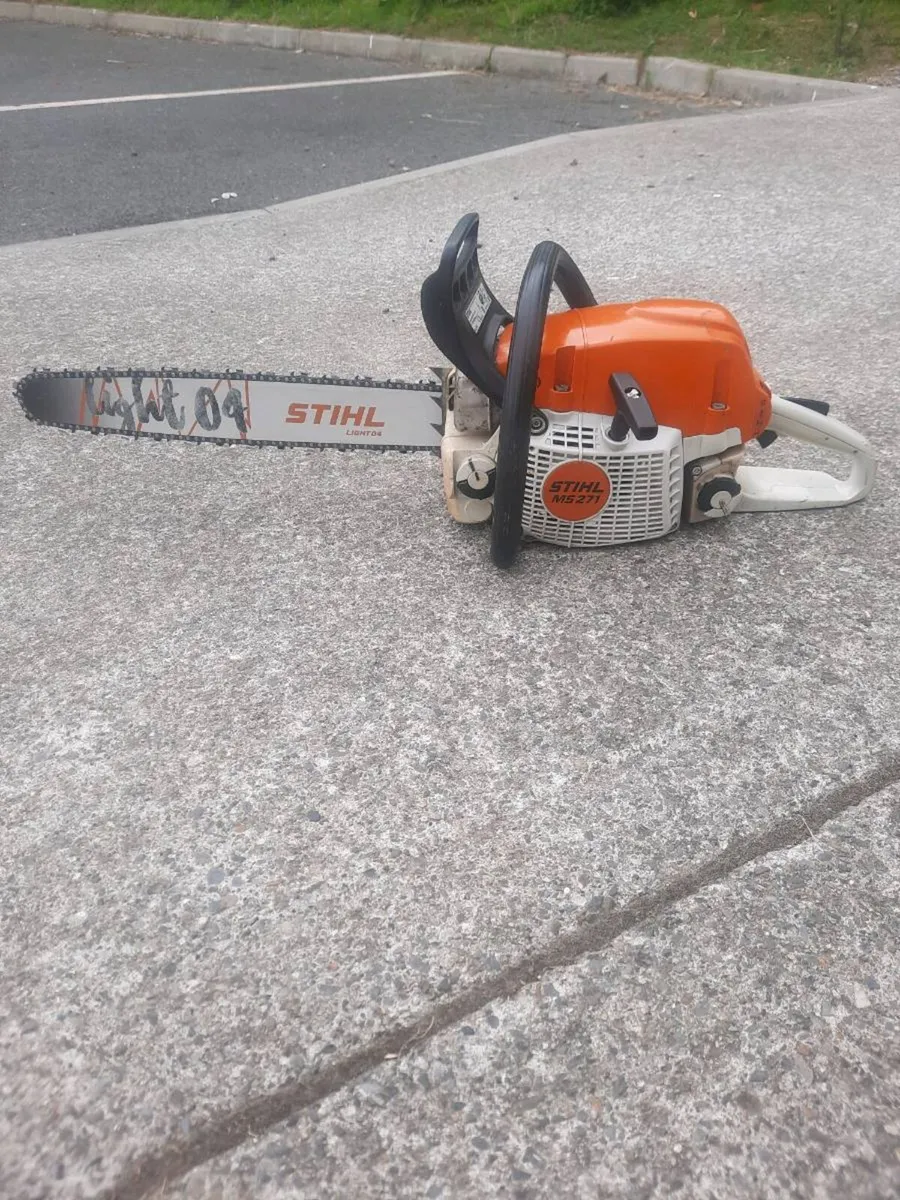 Stihl MS271c chainsaw - Image 1