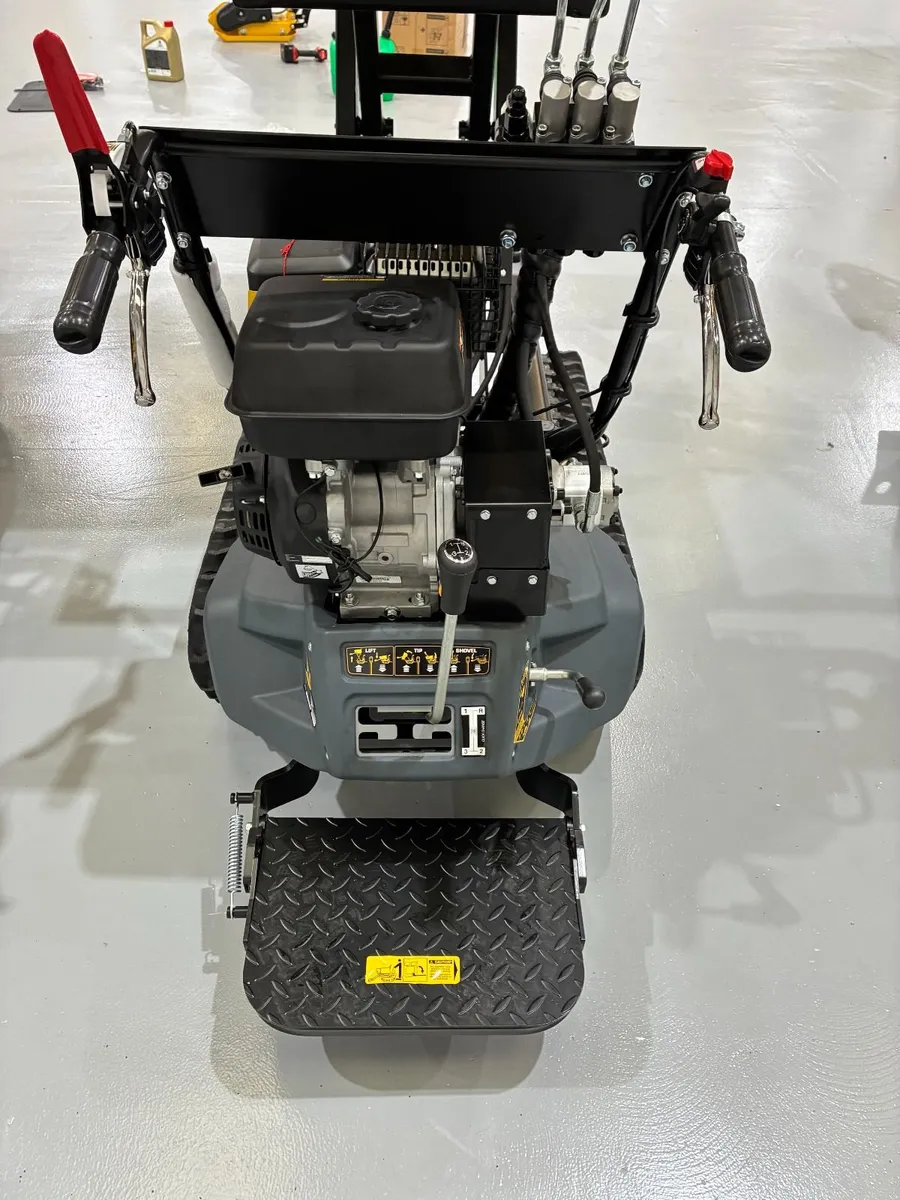 Buffalo Machines HD500S Mini Tracked Dumper - Image 1