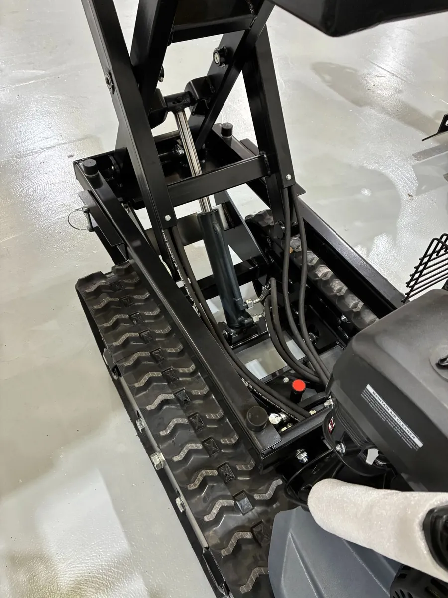 Buffalo Machines HD500S Mini Tracked Dumper - Image 3