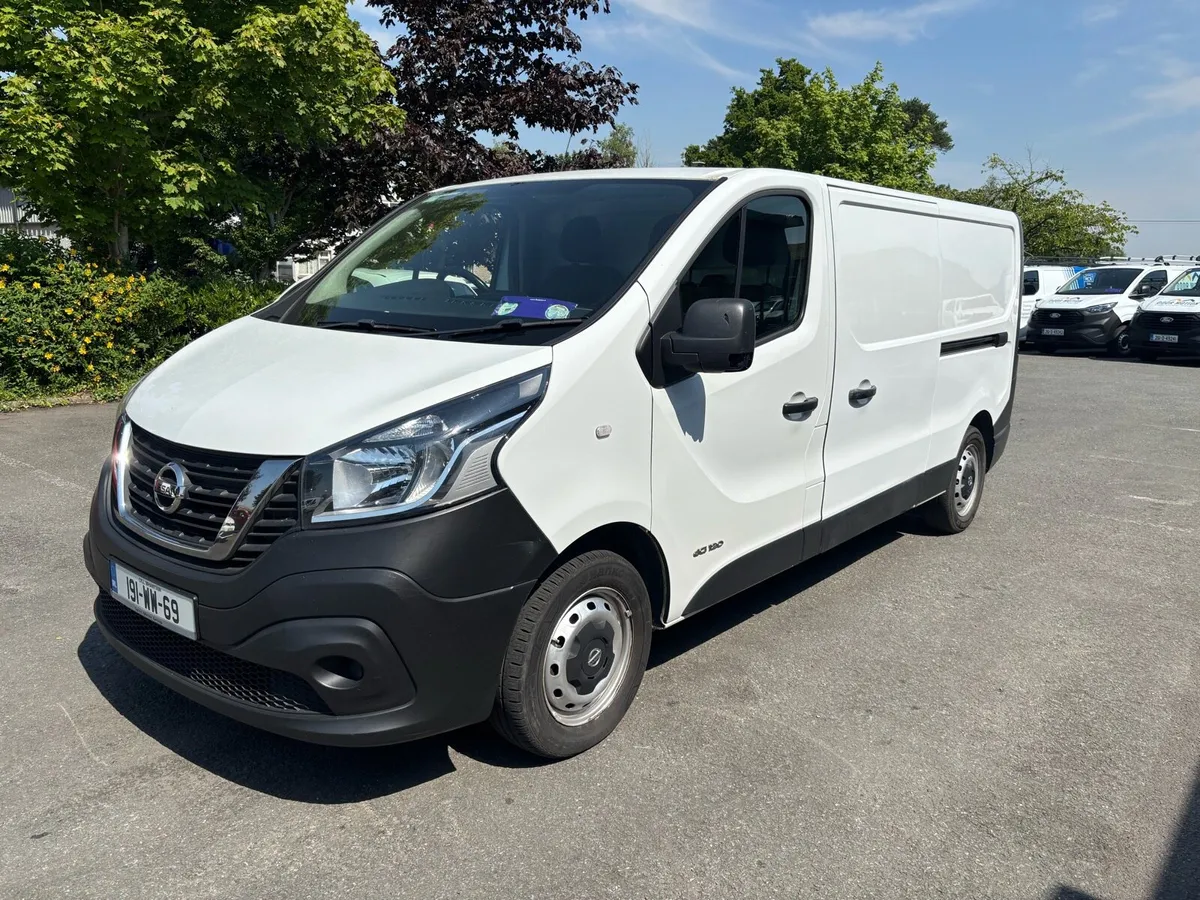 Nissan NV300 - Image 1