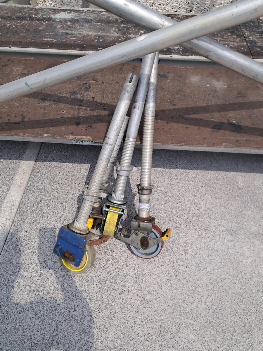 Scaffolding Towers - Image 3