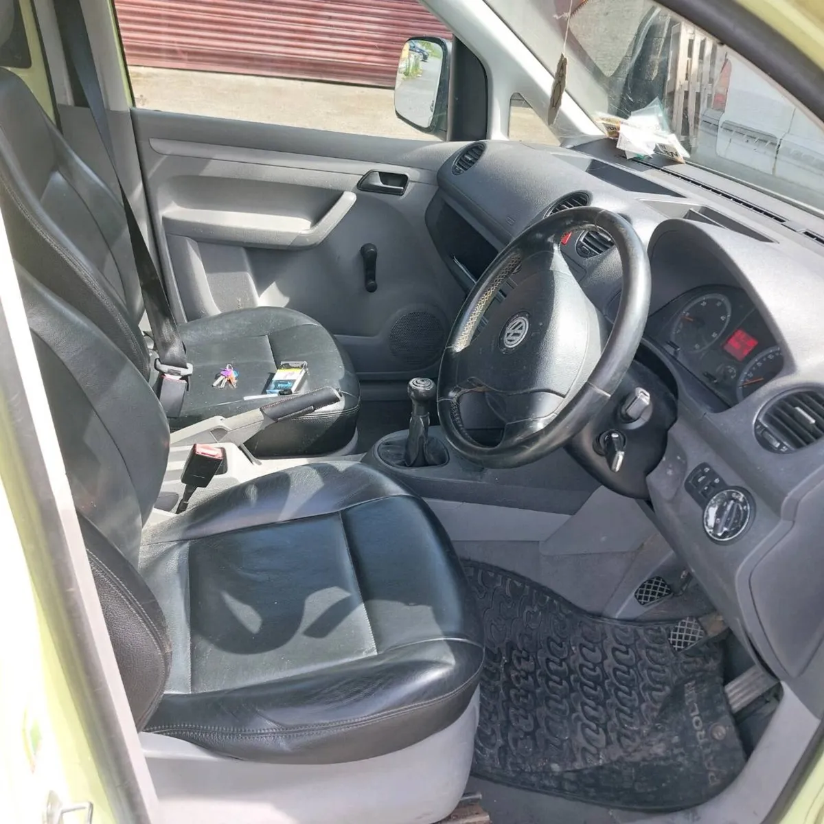 Vw caddy - Image 4