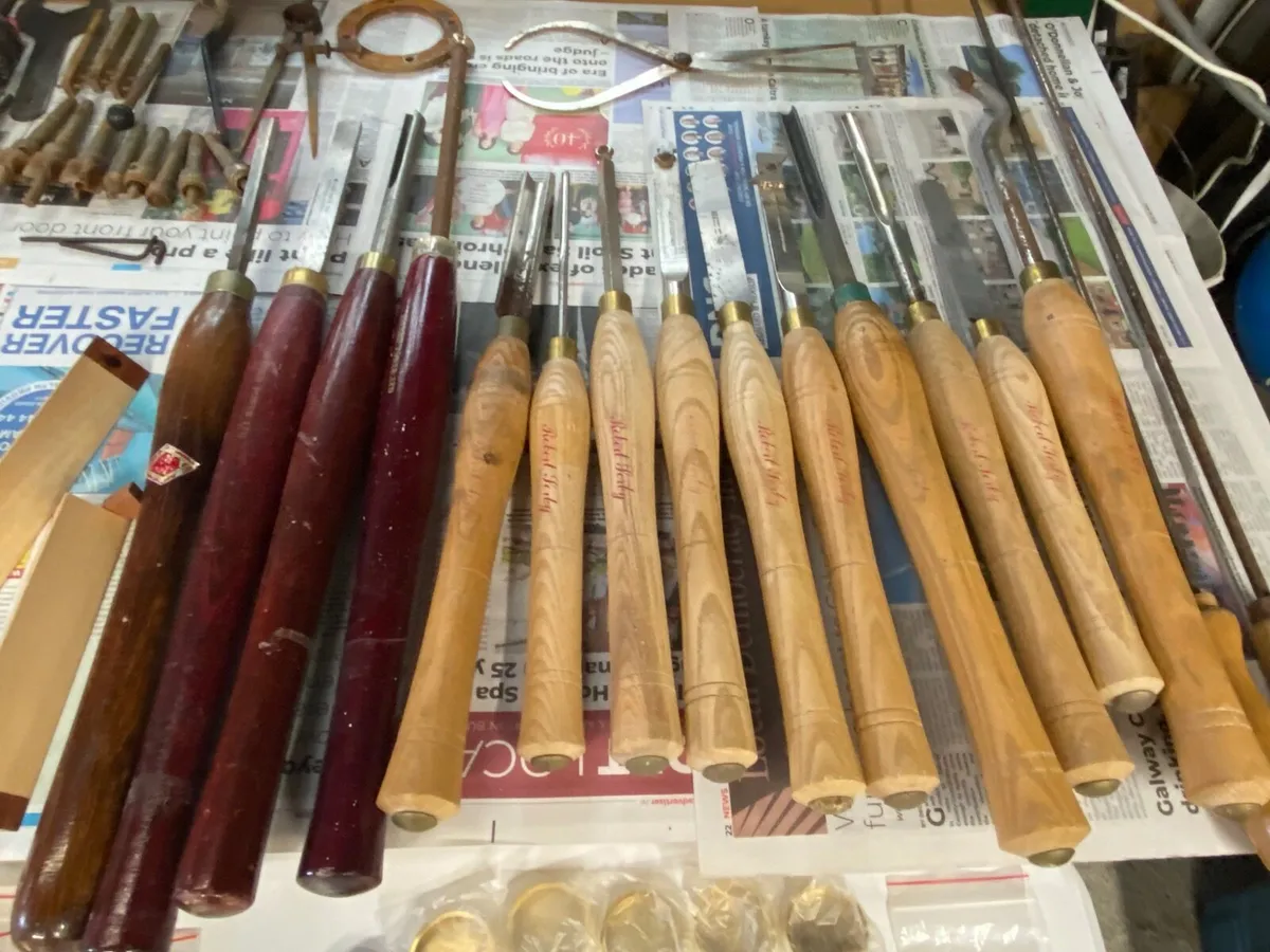 Woodturning Lathe for Hobby or Business - Image 4
