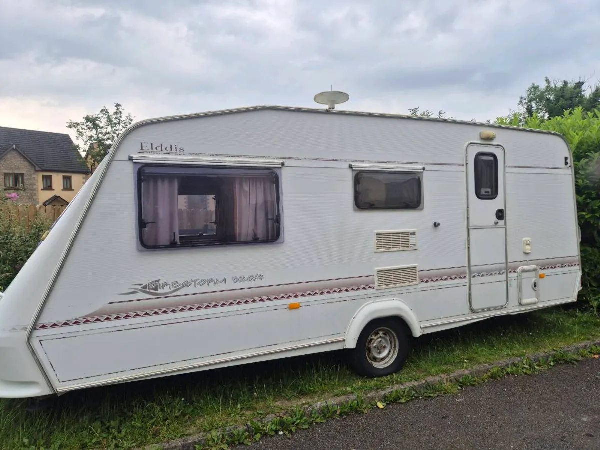 Caravan - Image 2