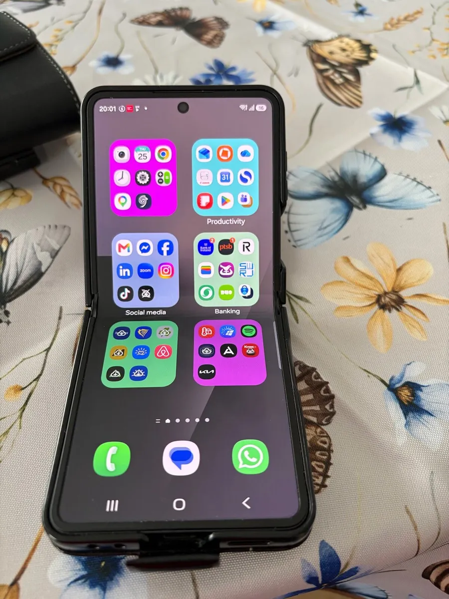 Samsung Flip 7 512gb - Image 2