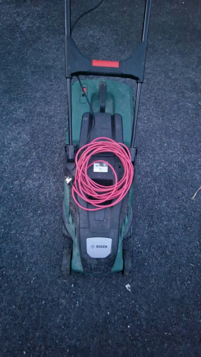 Bosch Lawn Mower Advanced Rotak 750 - Image 4