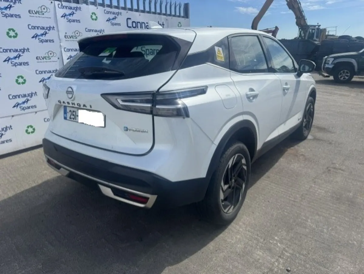 2025 NISSAN QASHQAI 1.4P JUST IN FOR BREAKING - Image 3