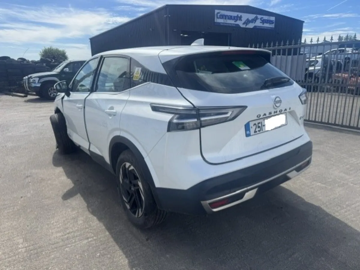 2025 NISSAN QASHQAI 1.4P JUST IN FOR BREAKING - Image 4