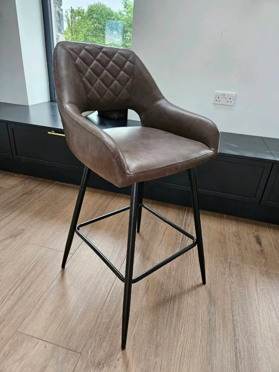 Bar stool - Image 3