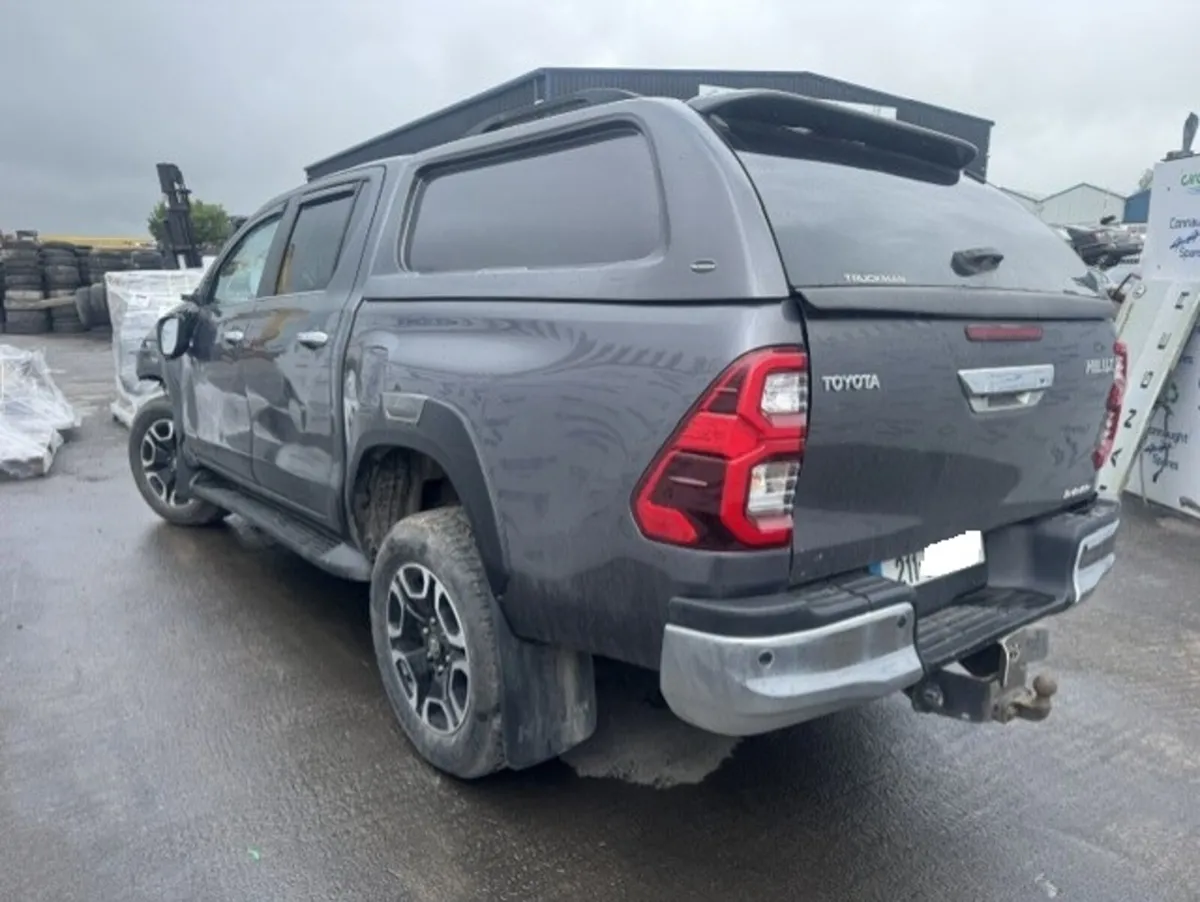 2021 TOYOTA HILUX 2.4D JUST IN FOR BREAKING - Image 4