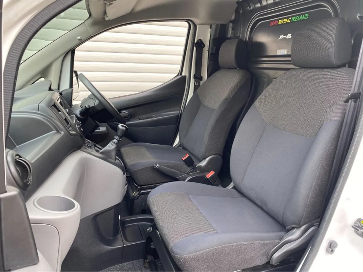 Nissan NV200 ACENTA @ Waltons Garage Ranelagh - Image 2