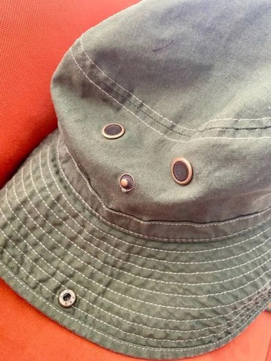 Bush Hat Vi - Olive - Image 2