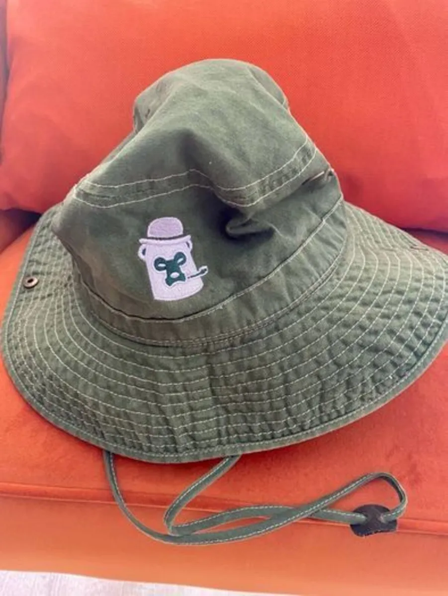 Bush Hat Vi - Olive - Image 1