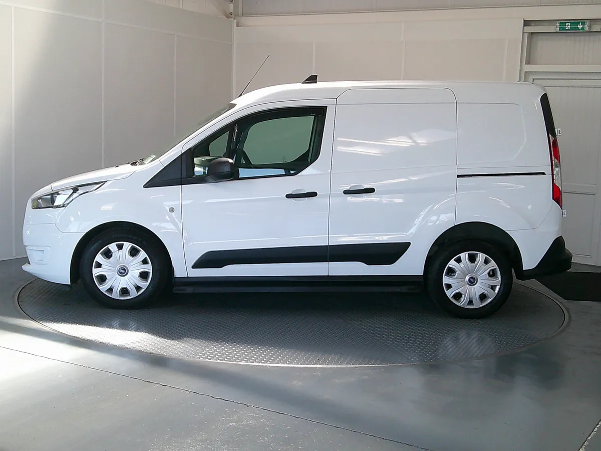 Ford Transit Connect 2023 - Image 4