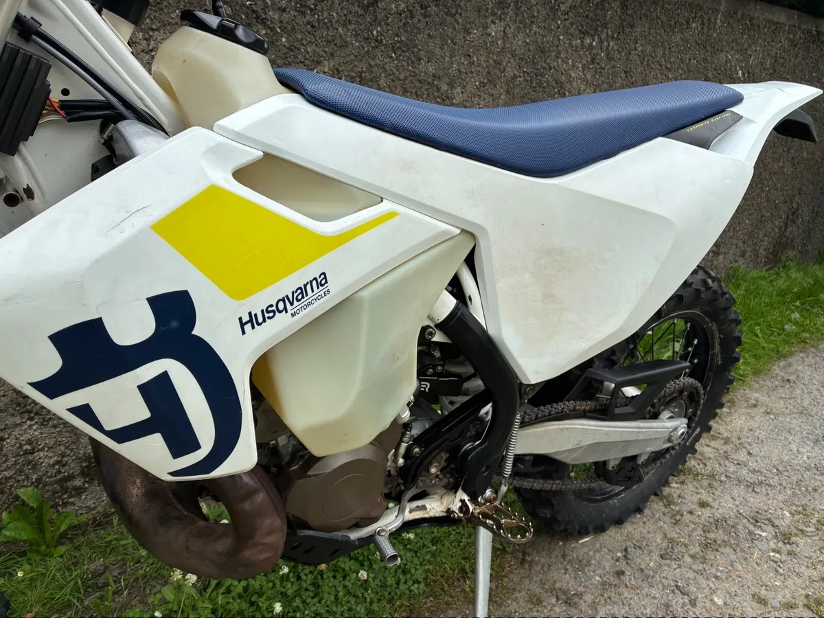 Husqvarna 300 - Image 4