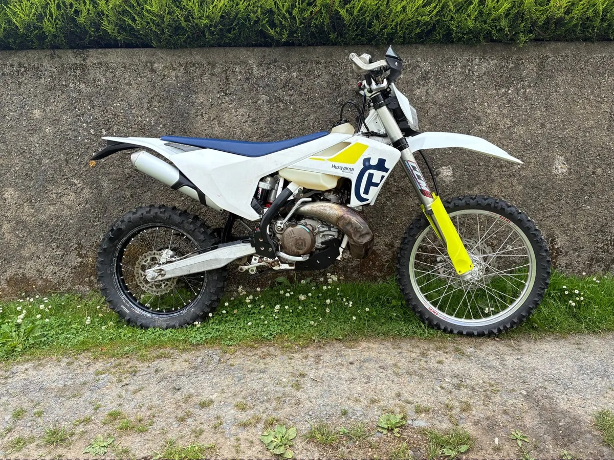 Husqvarna 300 - Image 2