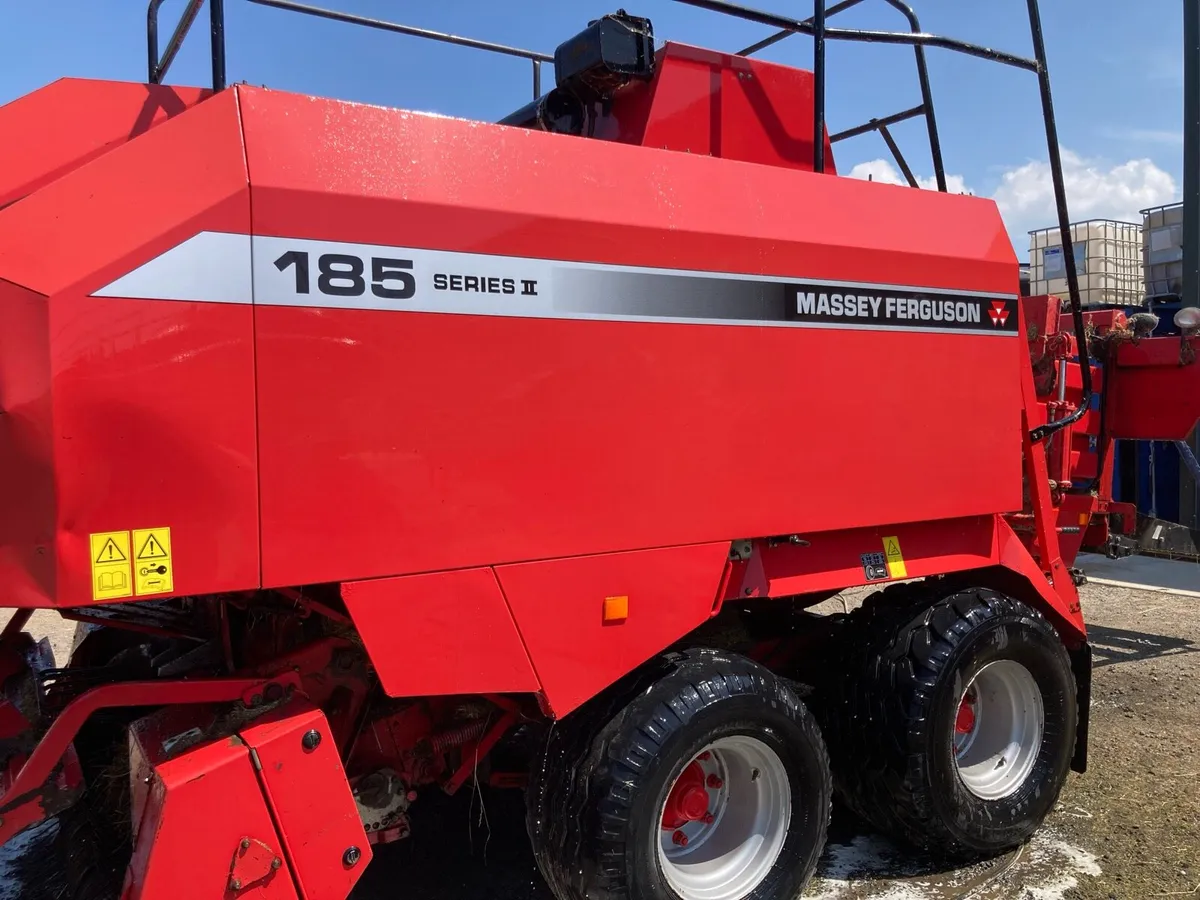 Massey 185” square Baler - Image 4