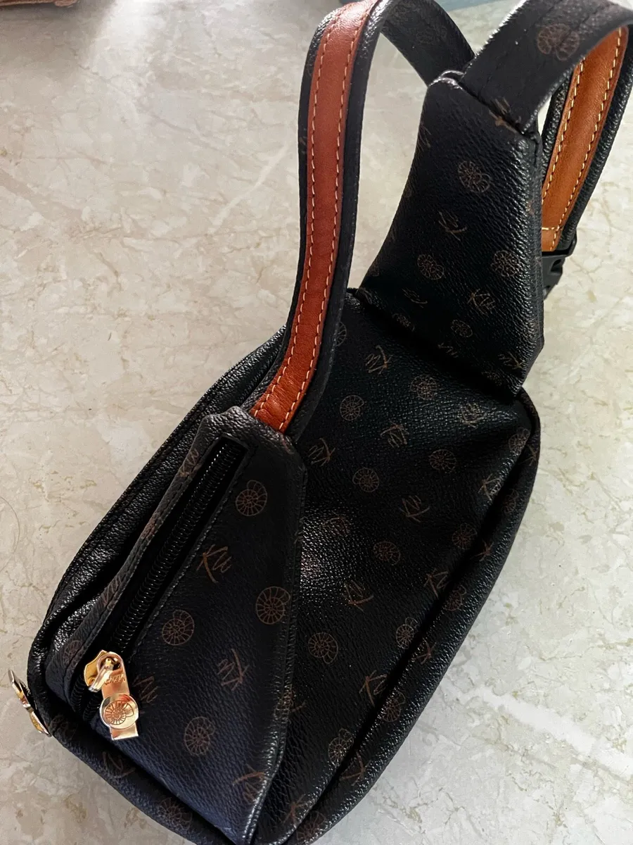 Kenzia  bum bag - Image 2