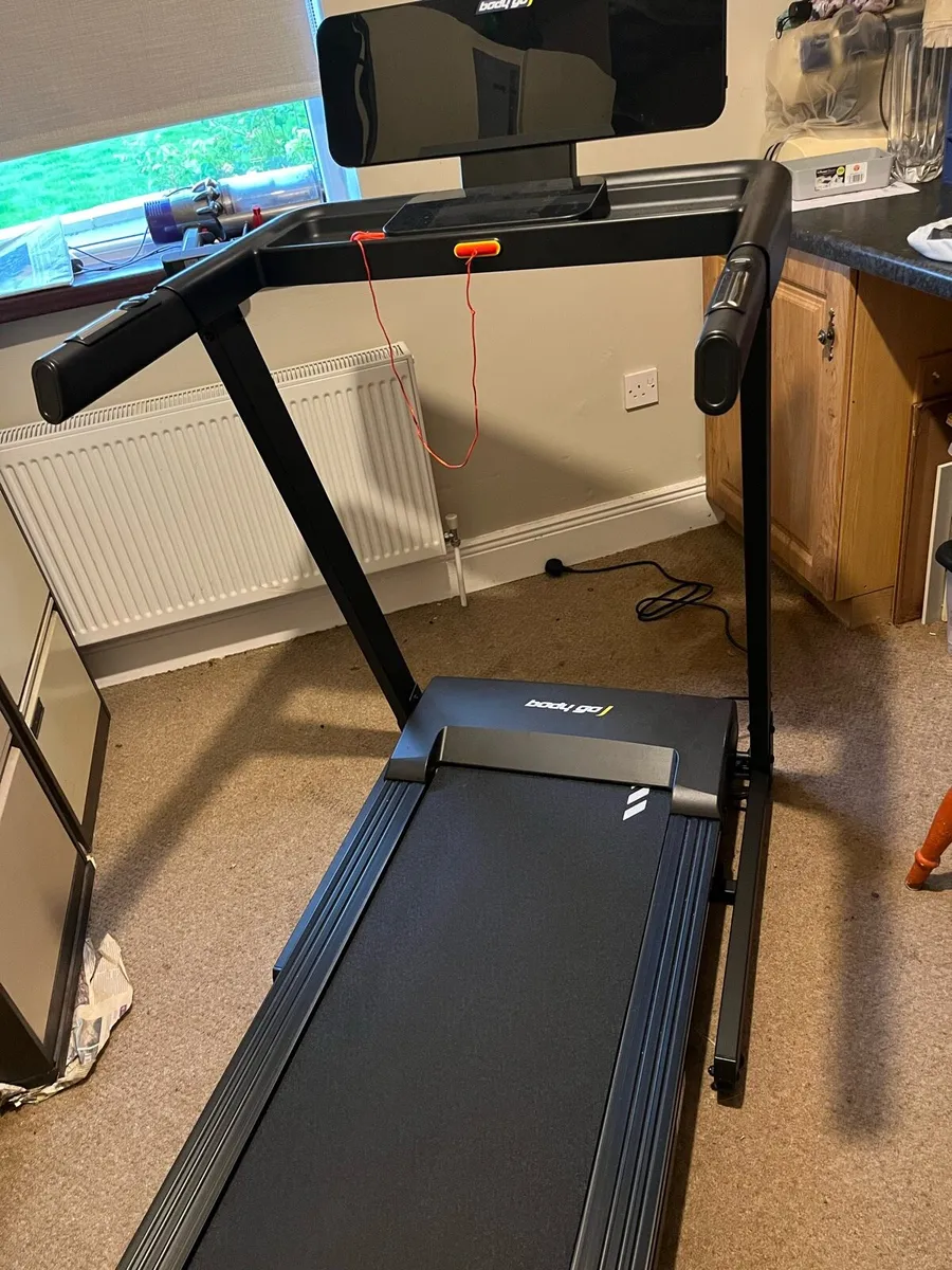 Treadmill - Image 1