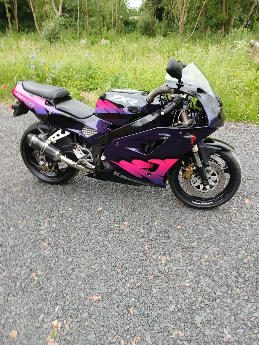 Kawasaki ZXR 400 L Rare Bike 1993 - Image 1