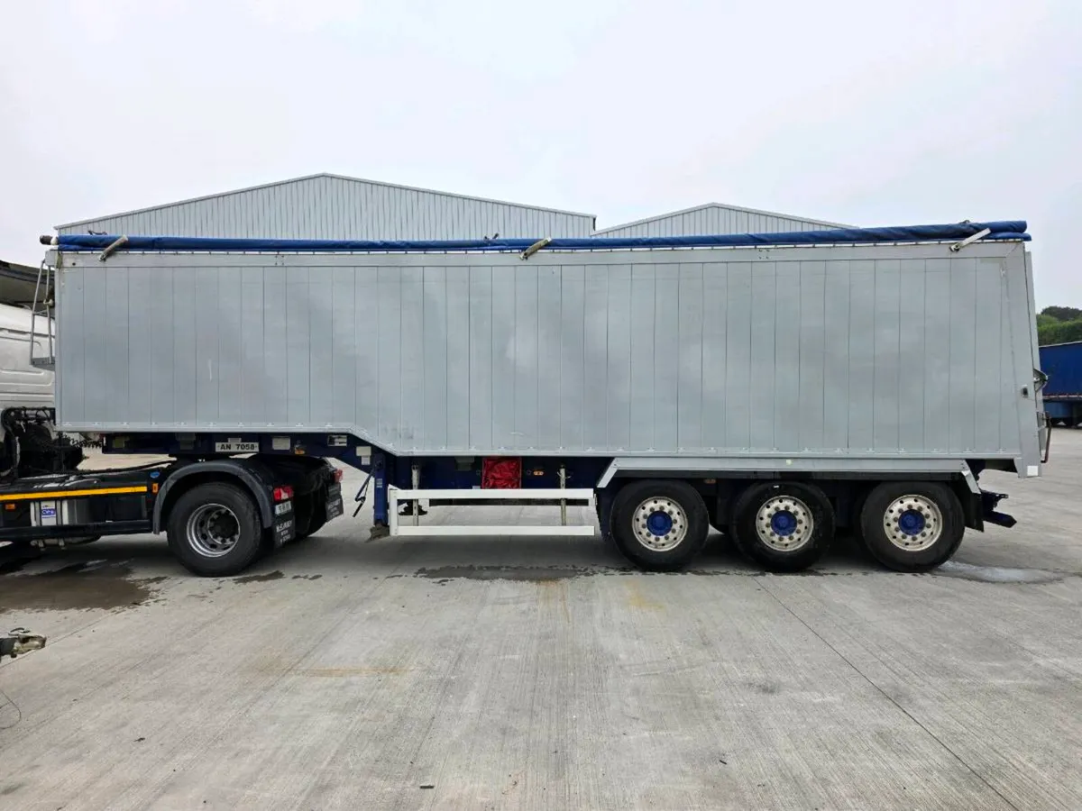 2016 Weightlifter Grain Tipper - Image 1