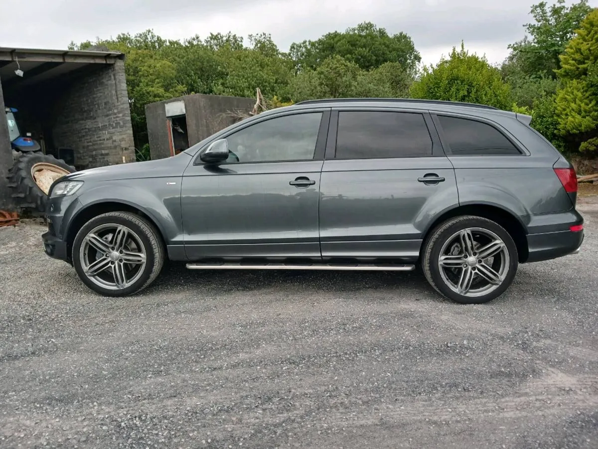 AUDI Q7 - Image 4