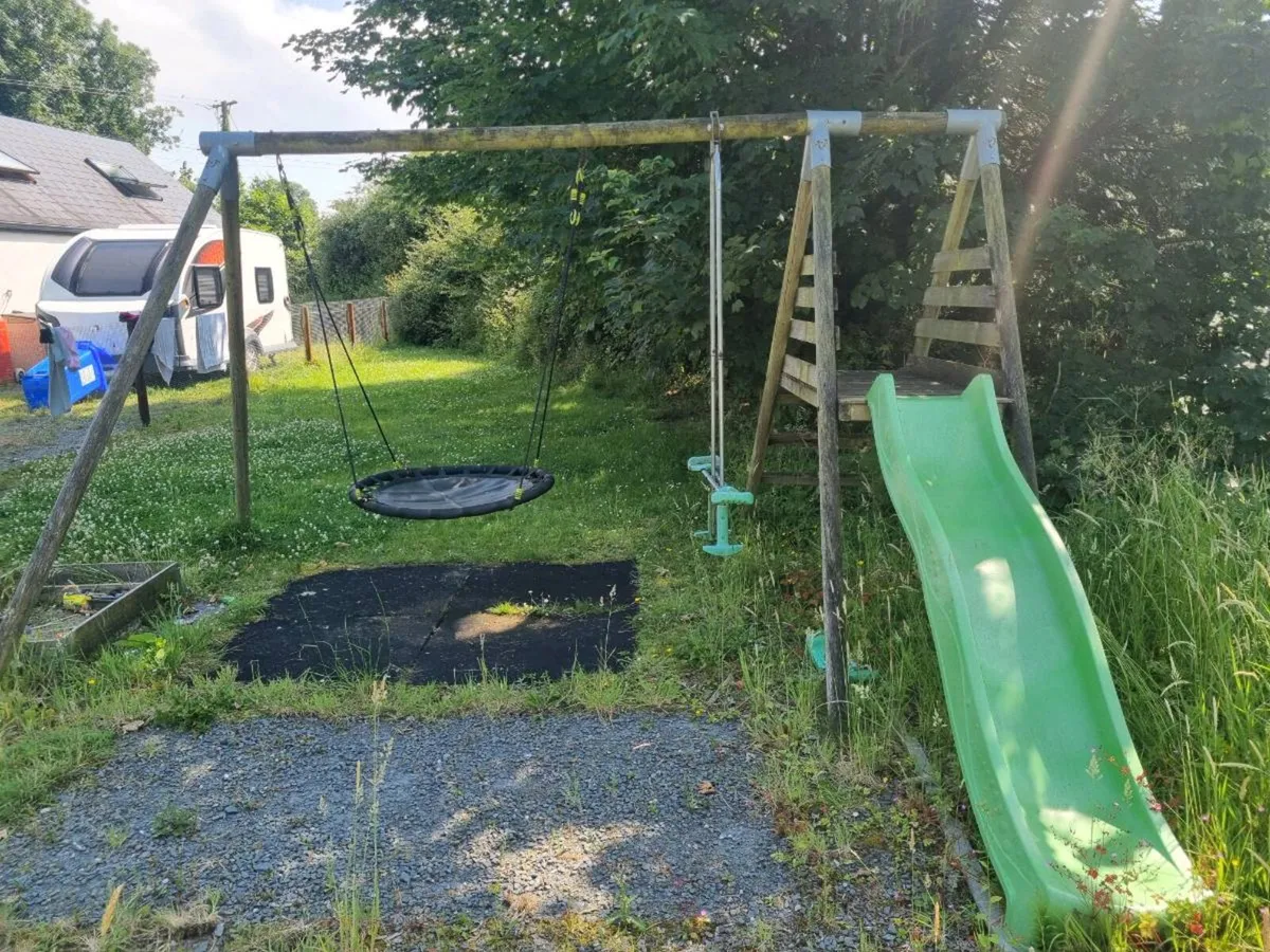 SWING & SLIDE SET - Image 2
