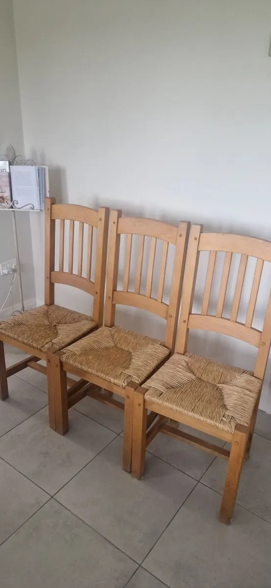 6 Sugan Chairs - Image 3