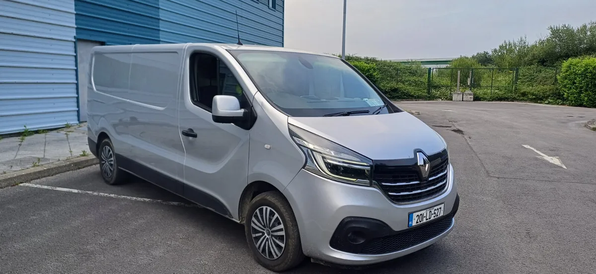 Renault Trafic 2020 NEW TEST 1 YEAR TAX - Image 1