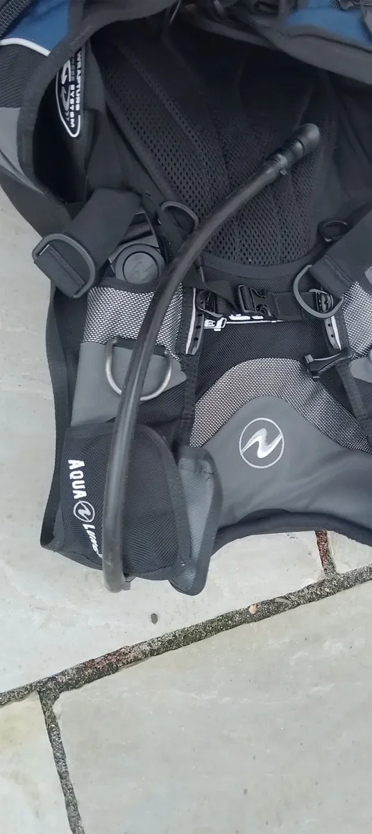 Aqua Lung Scuba Diving Vest - Image 2