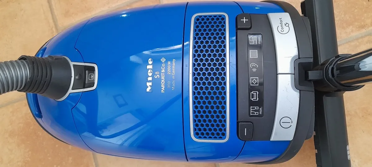 Miele vacuum/Hoover cleaner - Image 3