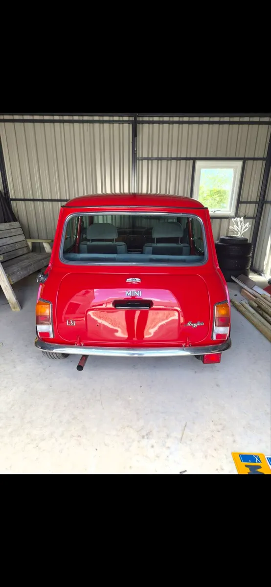Mini Mayfair - Image 3