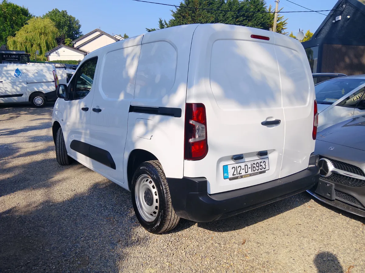 Peugeot Partner 3 Seats - Image 4