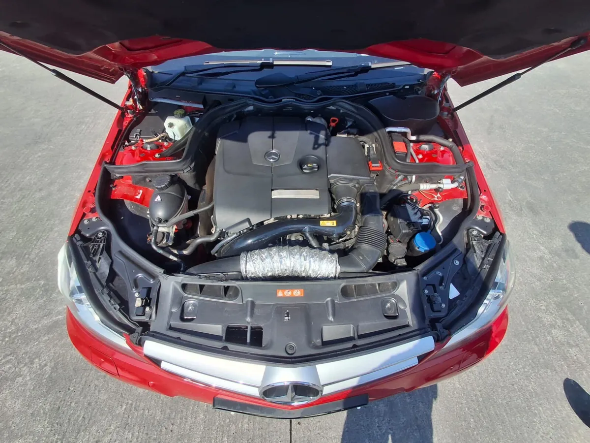 2014 Mercedes C 180 AMG Sport  auto - Image 4