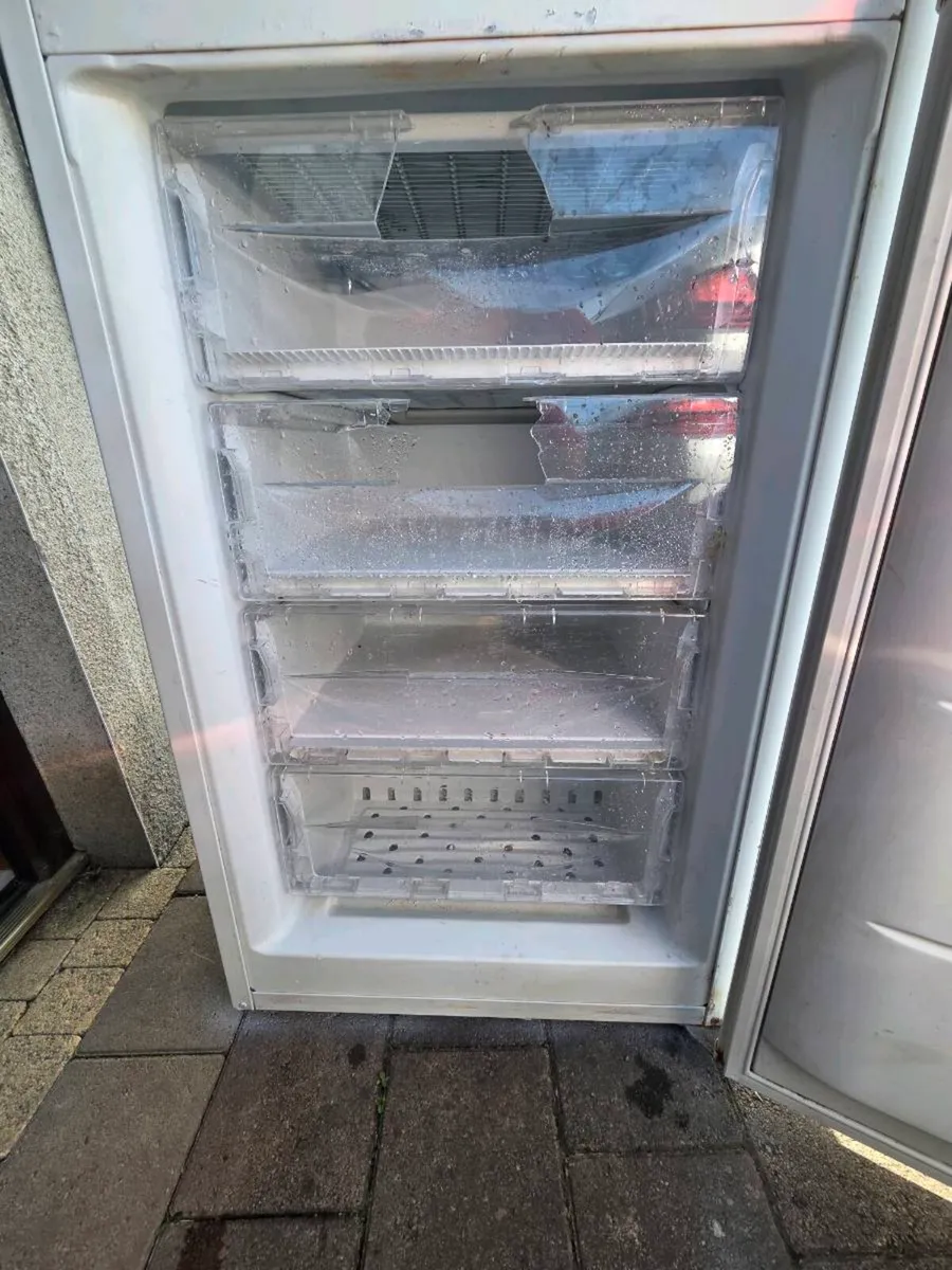 Fridge freezer Hotpoint - Image 4