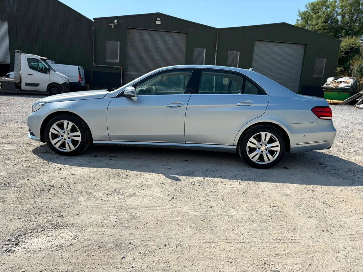 2013 E220 diesel - Image 3