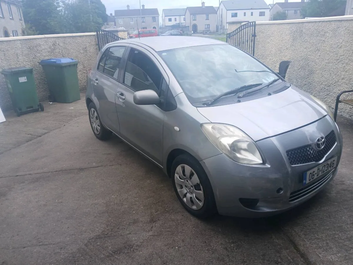 Toyota yaris for Breaking