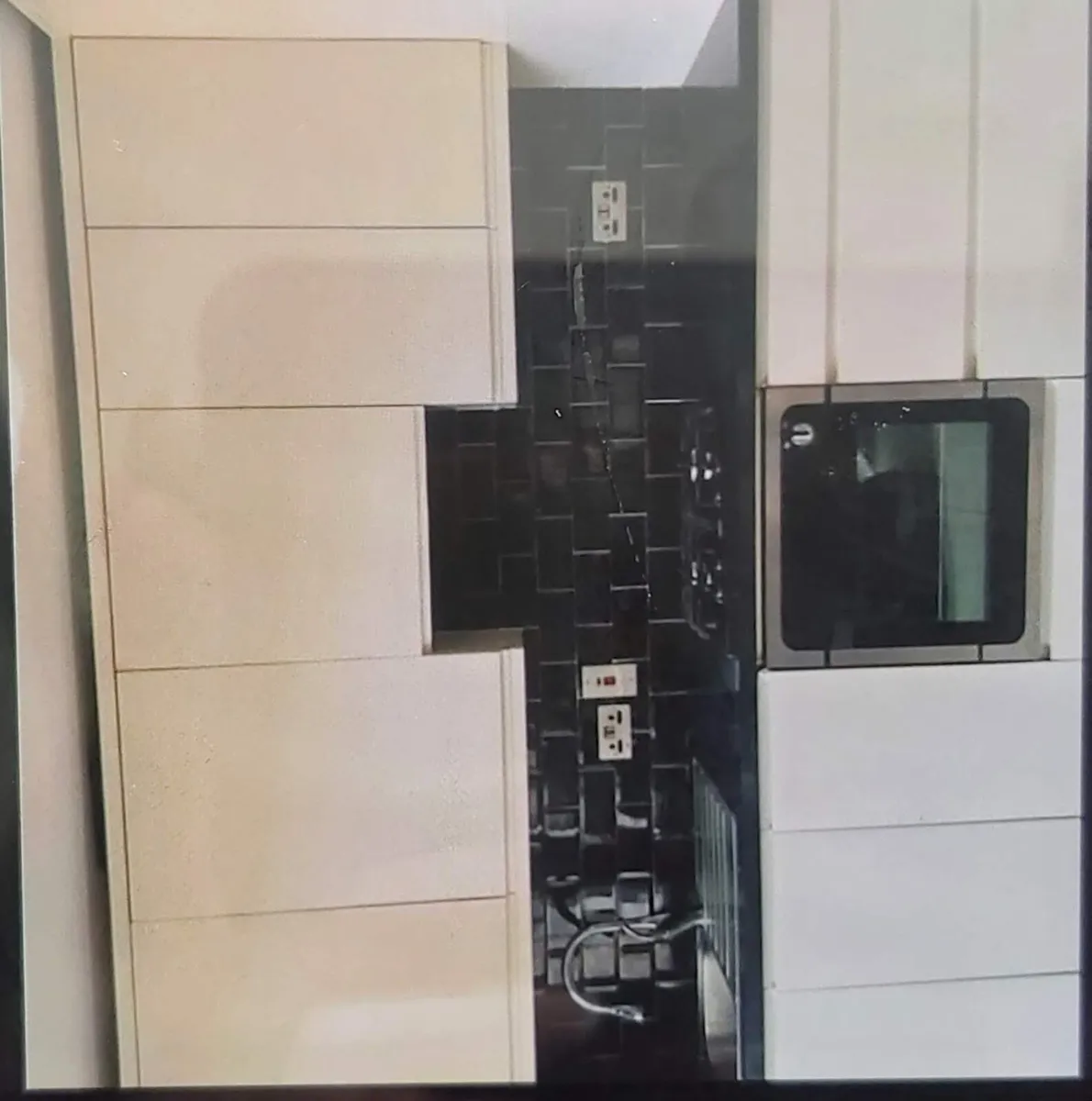 Kitchen - Image 4