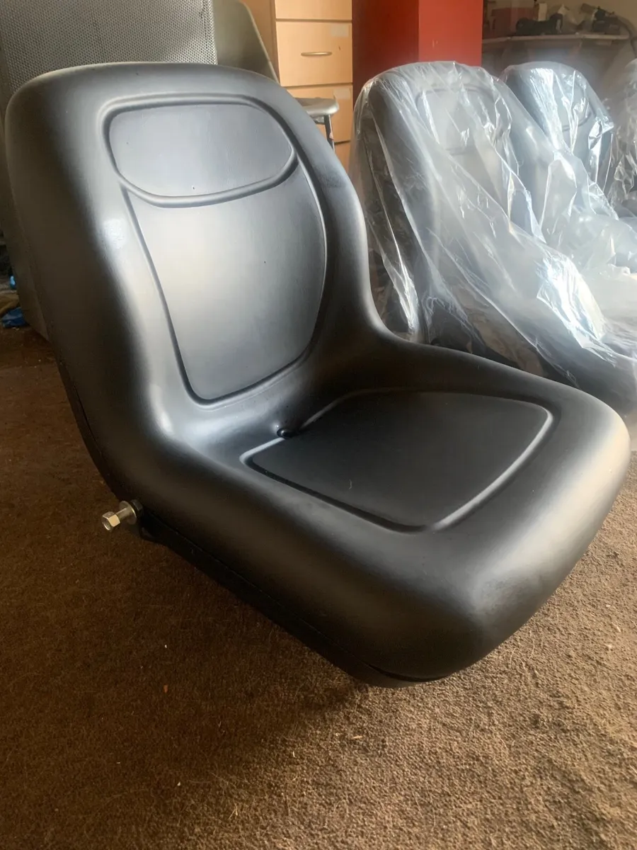 Tractor seats