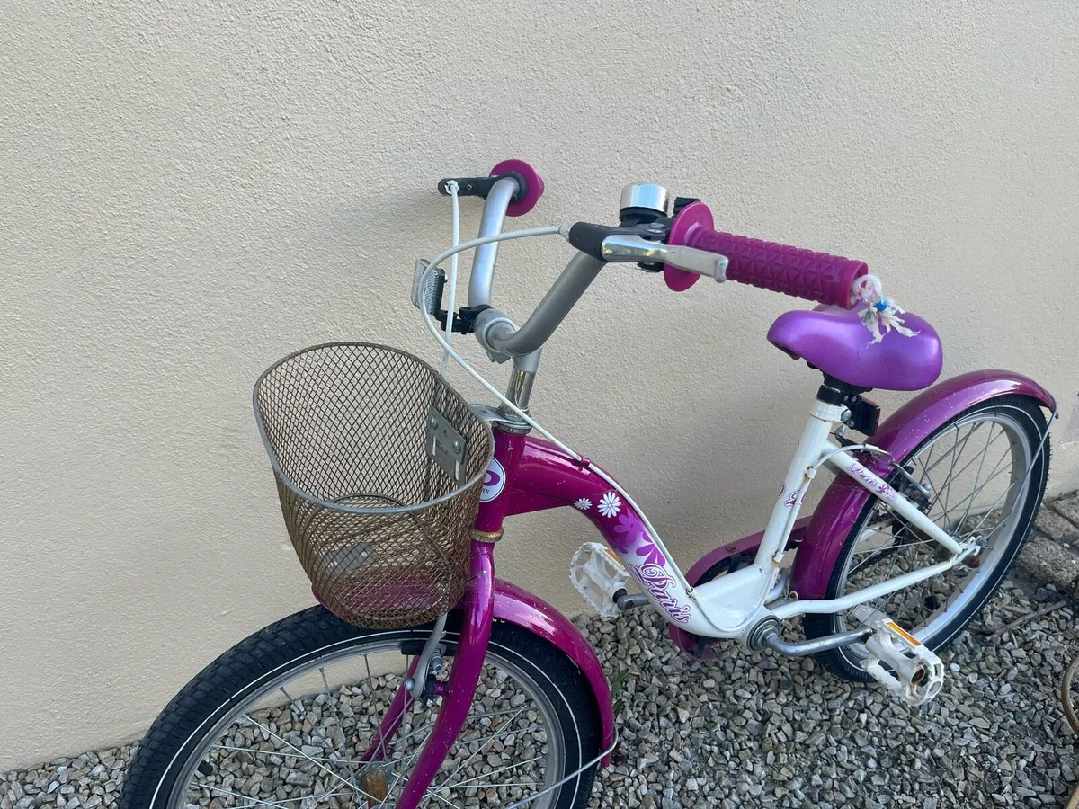 Girls Bike - Image 1