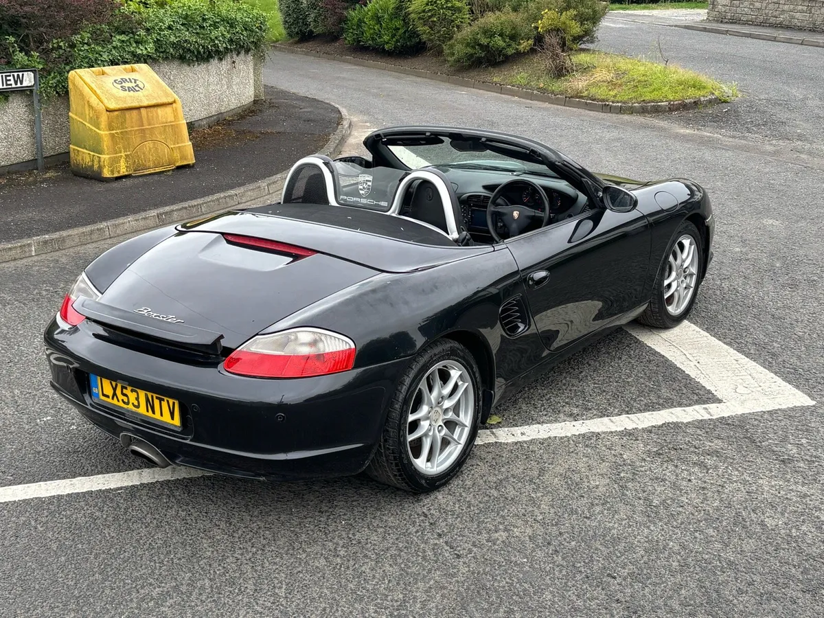2003 Porsche Boxster 2.7 Manual - Image 3