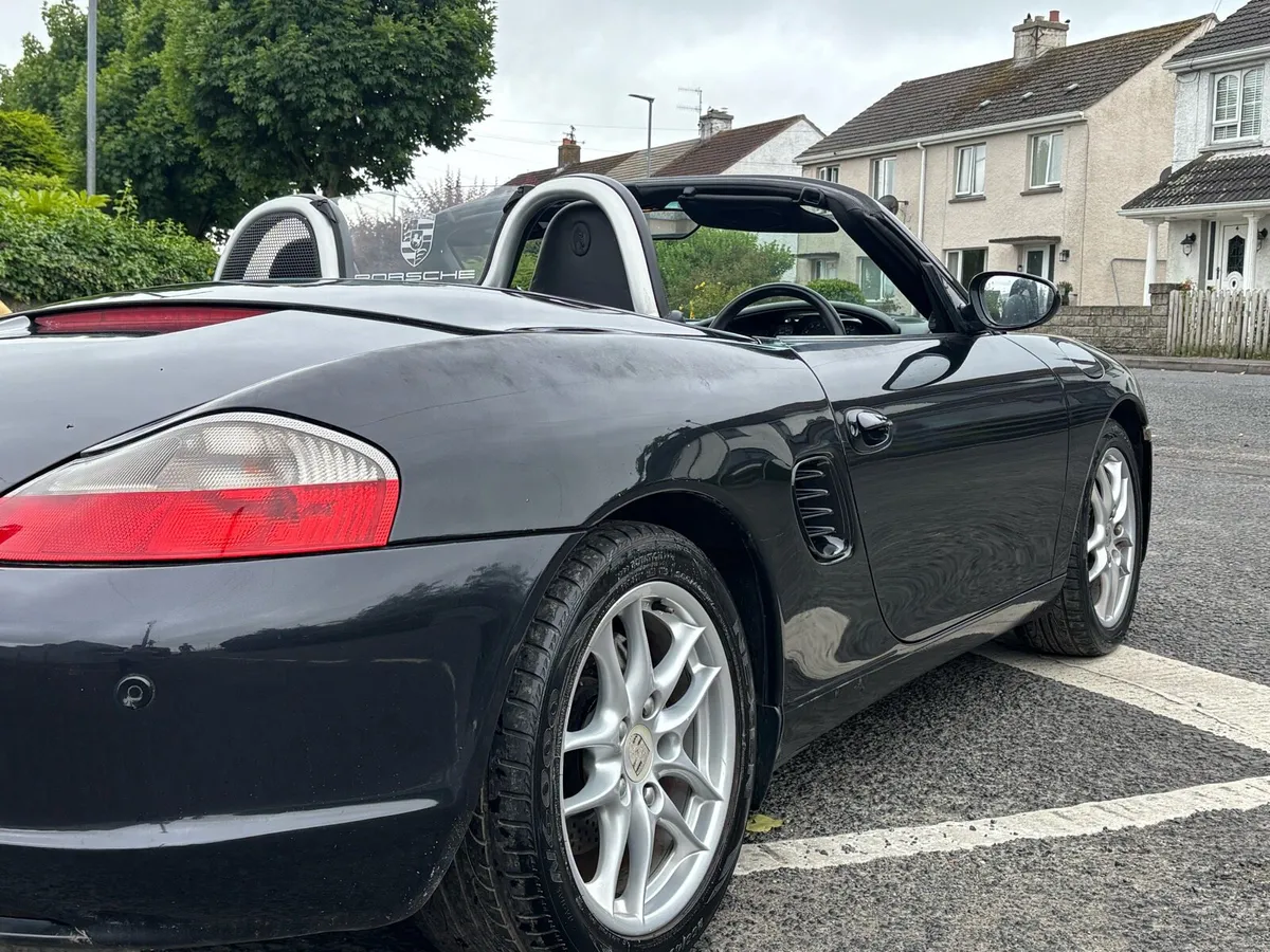 2003 Porsche Boxster 2.7 Manual - Image 4