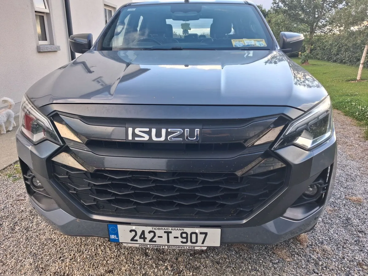 Isuzu D-Max 2024 - Image 1